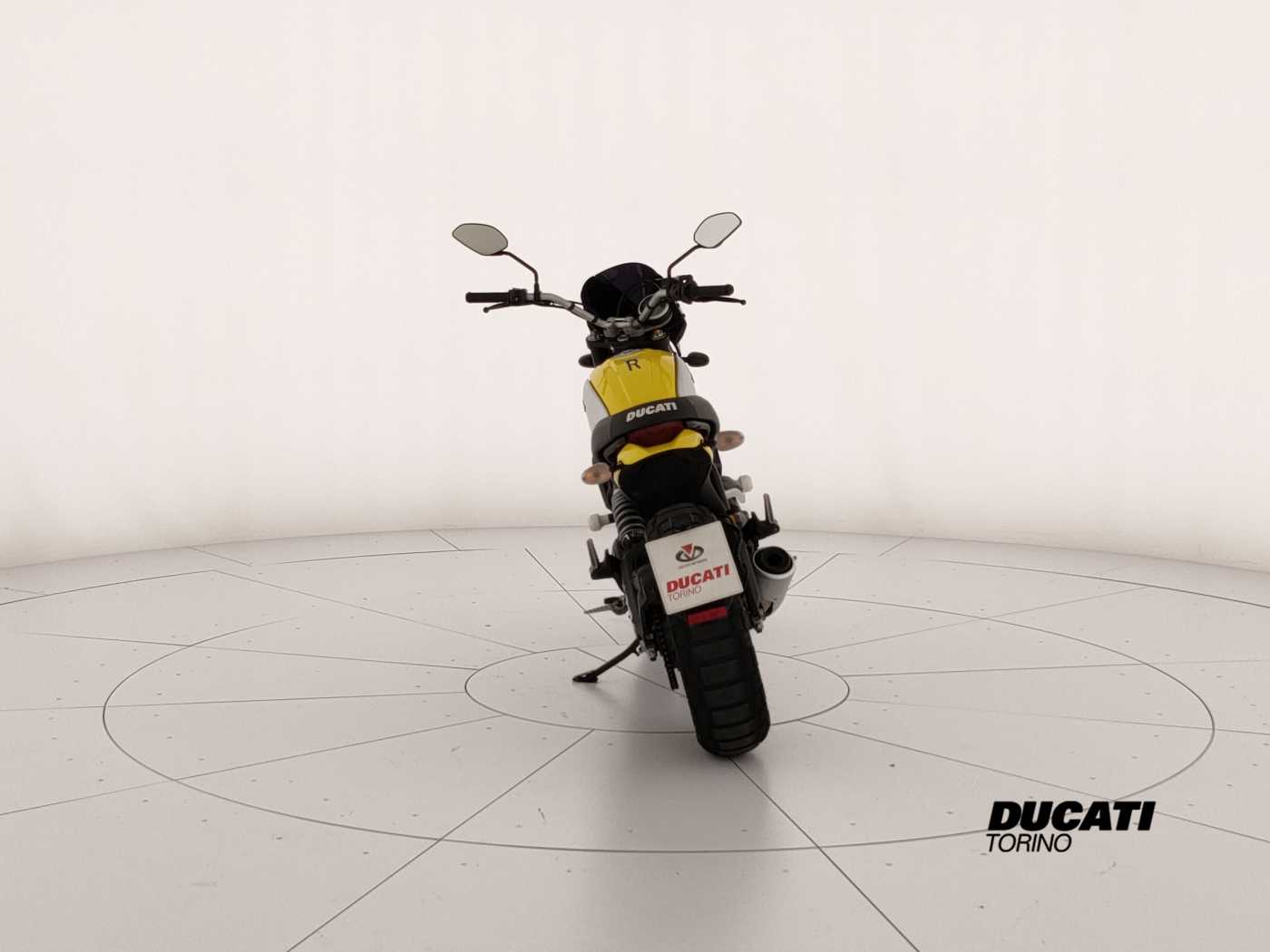 DUCATI SCRAMBLER ICON YELLOW 