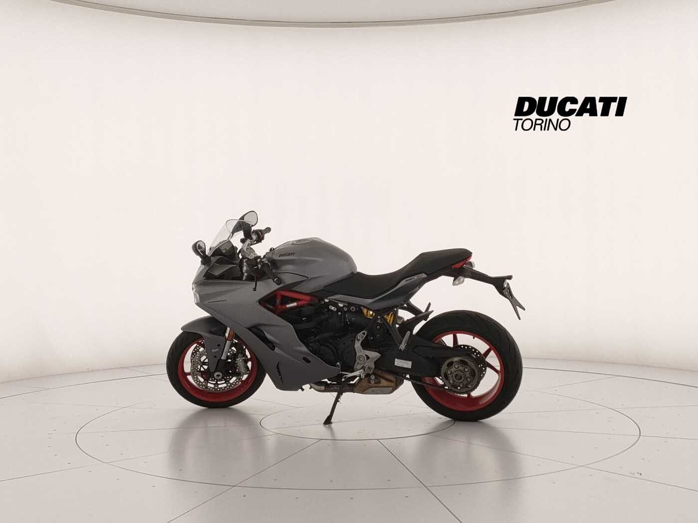 DUCATI SUPERSPORT 939 