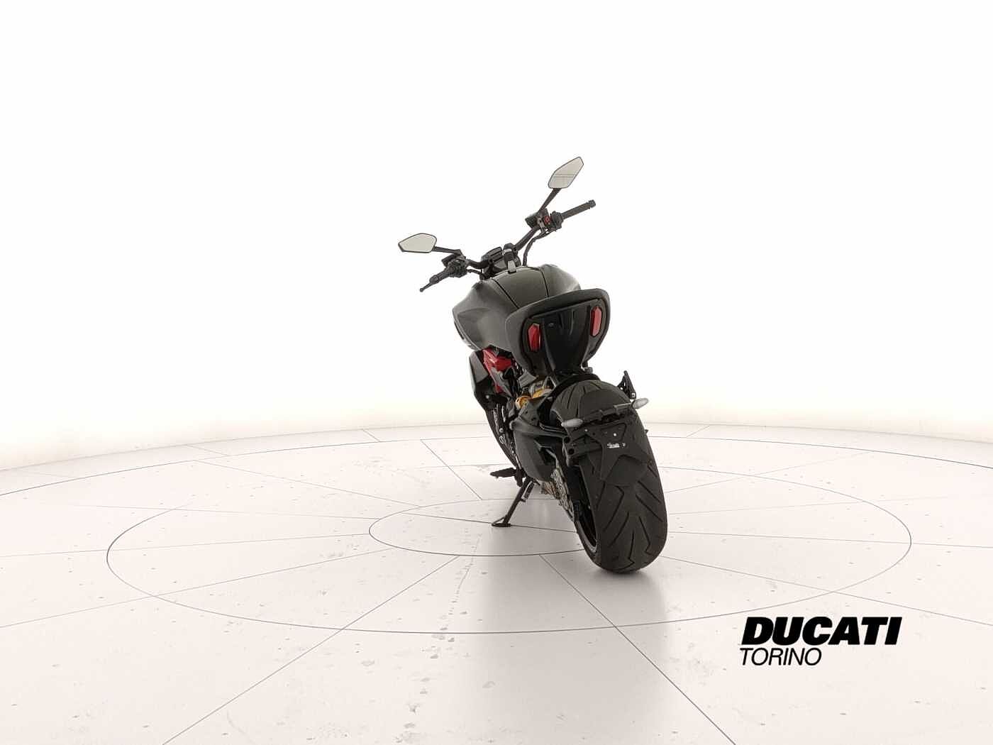 DUCATI DIAVEL 1260 S BLACK 