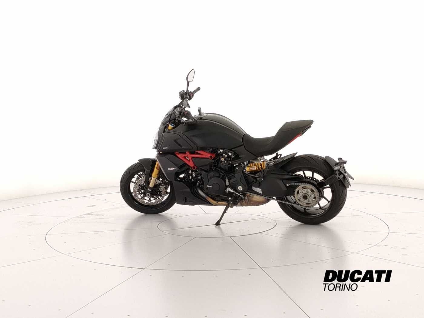 DUCATI DIAVEL 1260 S BLACK 