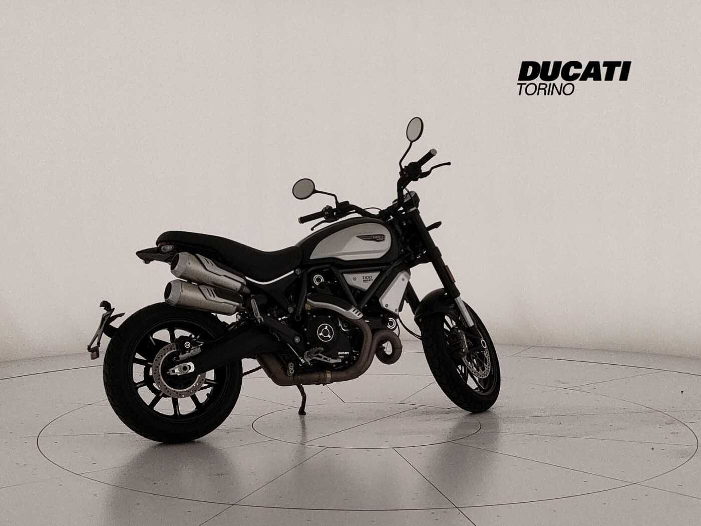 DUCATI SCRAMBLER 110O DARK PRO 