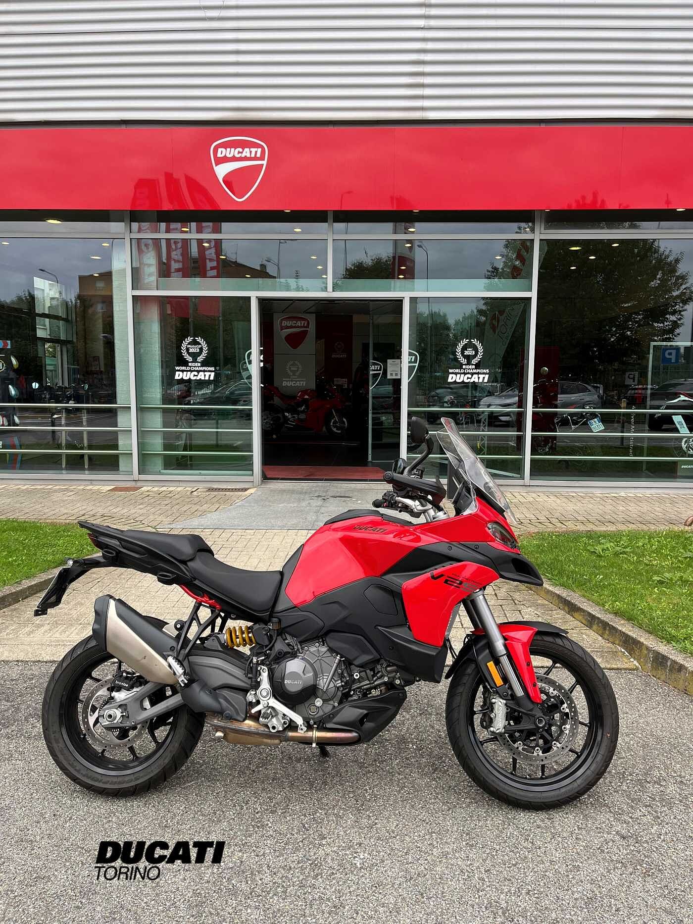 DUCATI MULTISTRADA V2 