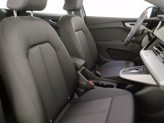 AUDI Q4 e-tron 40 business