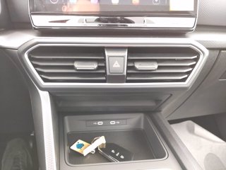 SEAT Leon 1.0 etsi business 110cv dsg