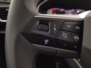 SEAT Leon 1.0 etsi business 110cv dsg