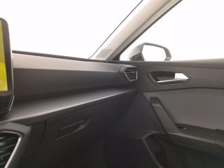 SEAT Leon 1.0 etsi business 110cv dsg