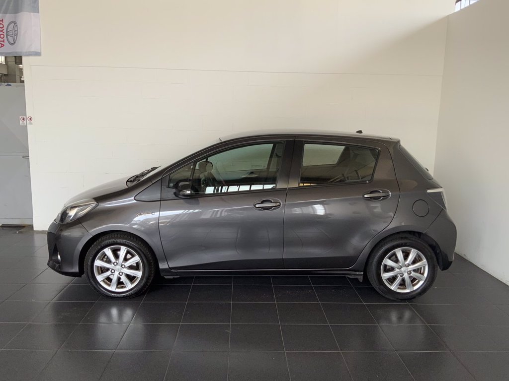 TOYOTA Yaris 5p 1.5h lounge