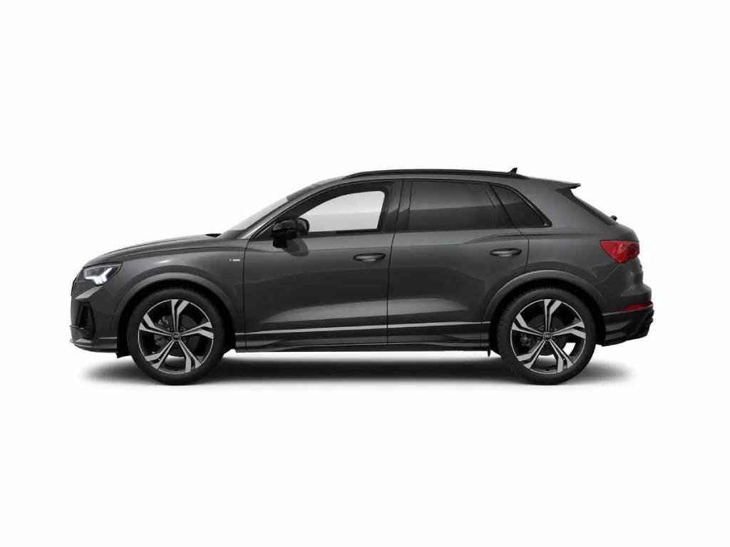 AUDI Q3 45 TFSI e S tronic Identity Black