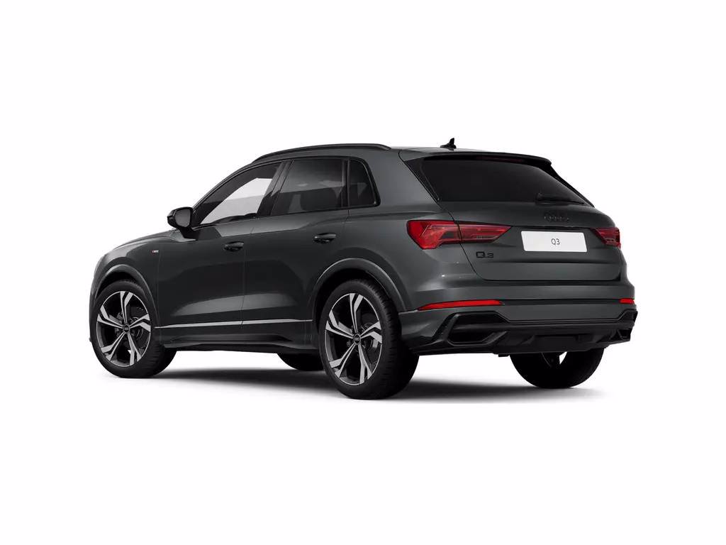 AUDI Q3 45 TFSI e S tronic Identity Black