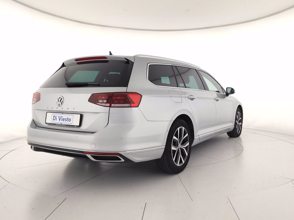 VOLKSWAGEN Passat variant 2.0 tdi executive 190cv dsg