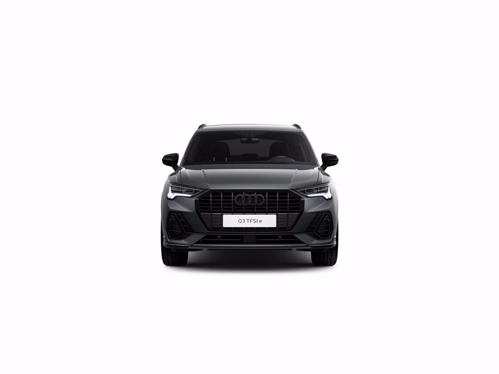 AUDI Q3 45 1.4 tfsi e identity black s-tronic