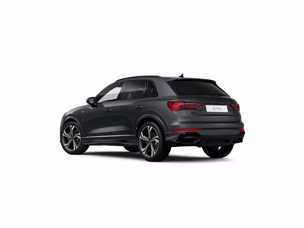 AUDI Q3 45 1.4 tfsi e identity black s-tronic