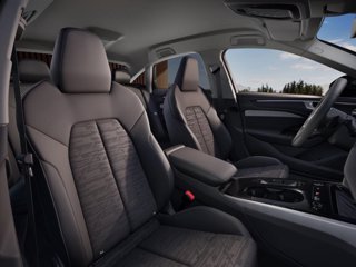 AUDI A6 Avant TDI 150 kW S tronic S line edition