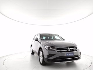 VOLKSWAGEN Tiguan 2.0 tdi elegance 150cv dsg