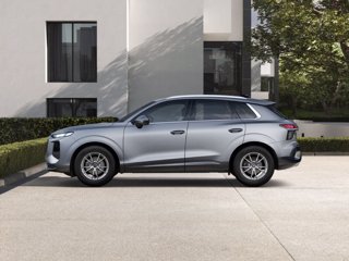 AUDI Q3 TDI 110 kW S tronic Business