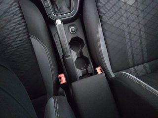 VOLKSWAGEN Taigo 1.0 tsi r-line 110cv dsg