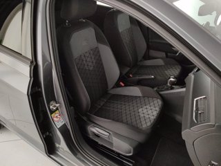 VOLKSWAGEN Taigo 1.0 tsi r-line 110cv dsg