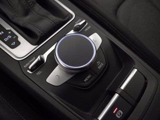 AUDI Q2 35 2.0 tdi business quattro s-tronic