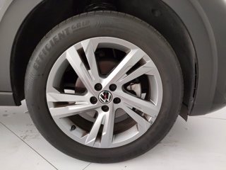 VOLKSWAGEN Taigo 1.0 tsi r-line 110cv