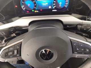 VOLKSWAGEN Golf 1.5 etsi evo life 150cv dsg