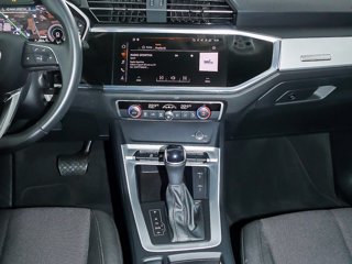 AUDI Q3 35 2.0 tdi business advanced s-tronic