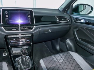 VOLKSWAGEN T-roc 2.0 tdi r-line plus 115cv