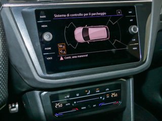 VOLKSWAGEN Tiguan 2.0 tdi r-line 150cv dsg