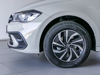 VOLKSWAGEN Polo 1.0 evo life 80cv