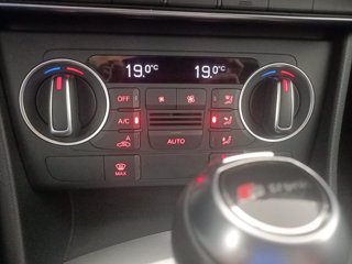 AUDI Q3 1.4 tfsi Business plus 150cv S-TRONIC