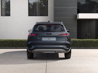 AUDI Q3 e-hybrid 200 kW S tronic Business Advanced