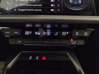 AUDI A3 sportback 30 1.0 tfsi business advanced