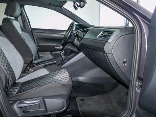 VOLKSWAGEN Taigo 1.0 tsi r-line 110cv