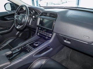 JAGUAR F-pace 2.0d i4 prestige 180cv auto my20