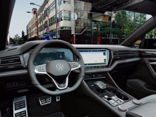 VOLKSWAGEN Touareg 3.0 v6 tdi scr r-line final edition 231cv auto