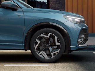 VOLKSWAGEN Tiguan 2.0 tdi r-line 4motion 193cv dsg