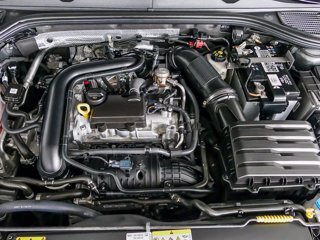 VOLKSWAGEN Golf 1.0 tsi evo life 110cv