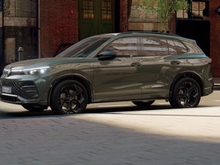 VOLKSWAGEN Tiguan 1.5 tsi ehybrid r-line plus 204cv dsg