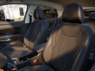 VOLKSWAGEN T-Roc 1.5 eTSI ACT DSG Style