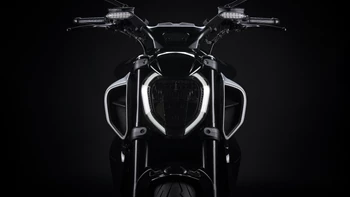 Ducati Diavel V4 MY23 Overview Gallery 1920X1080 07
