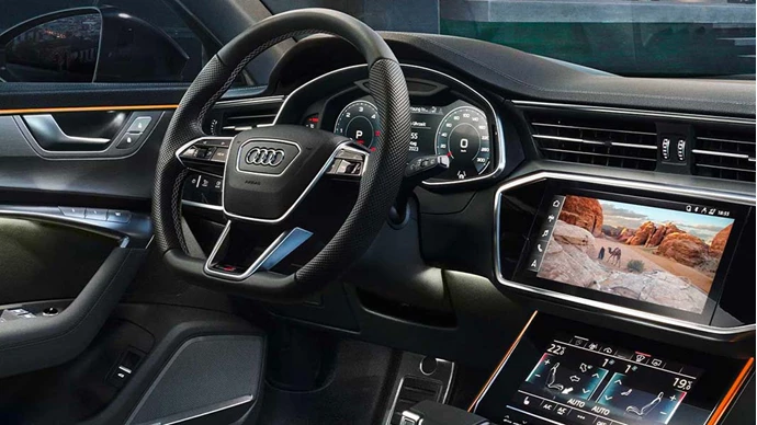 Audi SQ8 Gallery 3