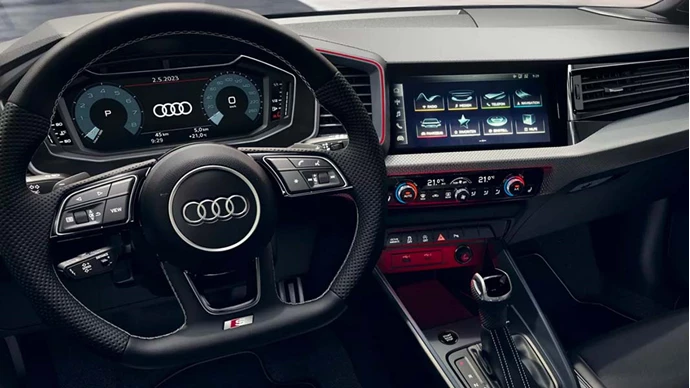 Audi A1 Sportback Section 1