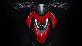 Ducati Hypermotard 950 MY24 Overview Gallery 1920X1080 01